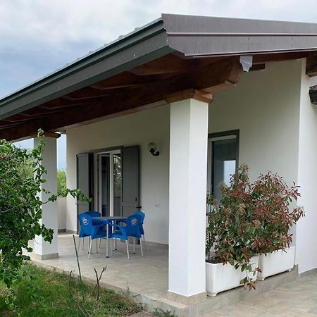 Casa Vacanze Al Capriano Appartamento Lampone Cantello エクステリア 写真