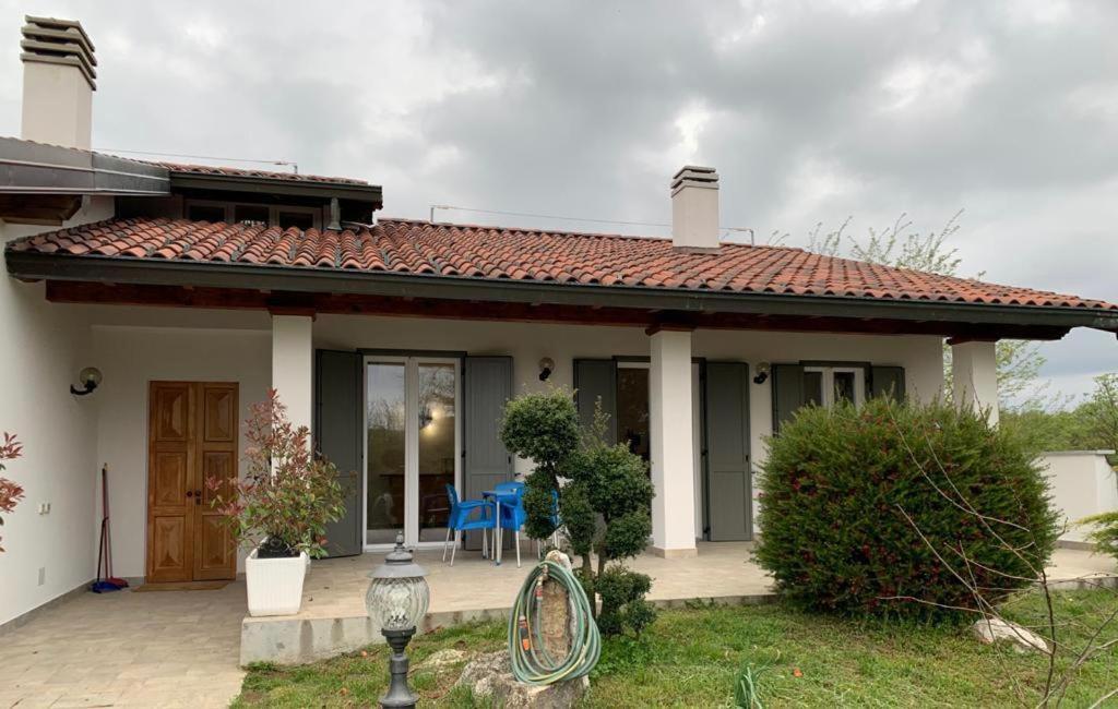 Casa Vacanze Al Capriano Appartamento Lampone Cantello エクステリア 写真