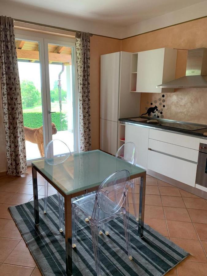 Casa Vacanze Al Capriano Appartamento Lampone Cantello エクステリア 写真