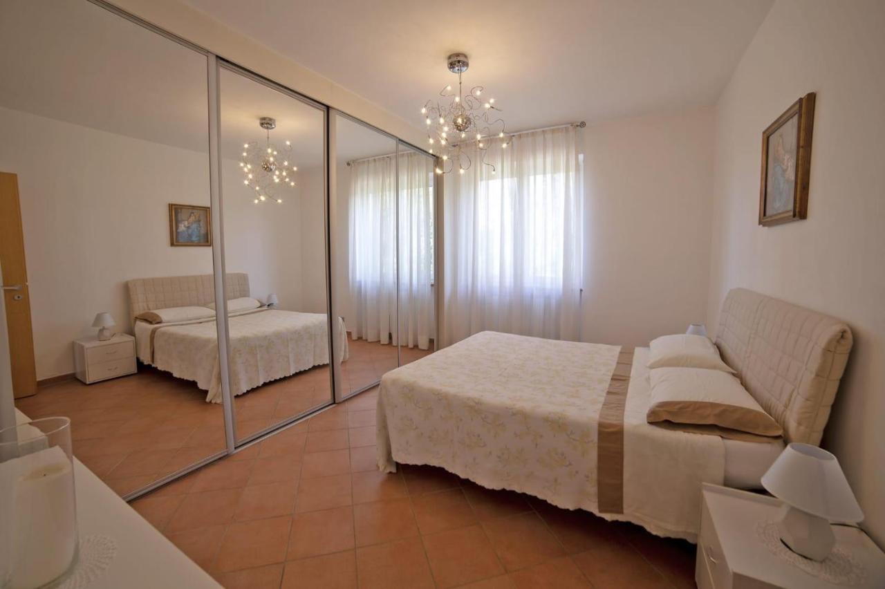 Casa Vacanze Al Capriano Appartamento Lampone Cantello エクステリア 写真