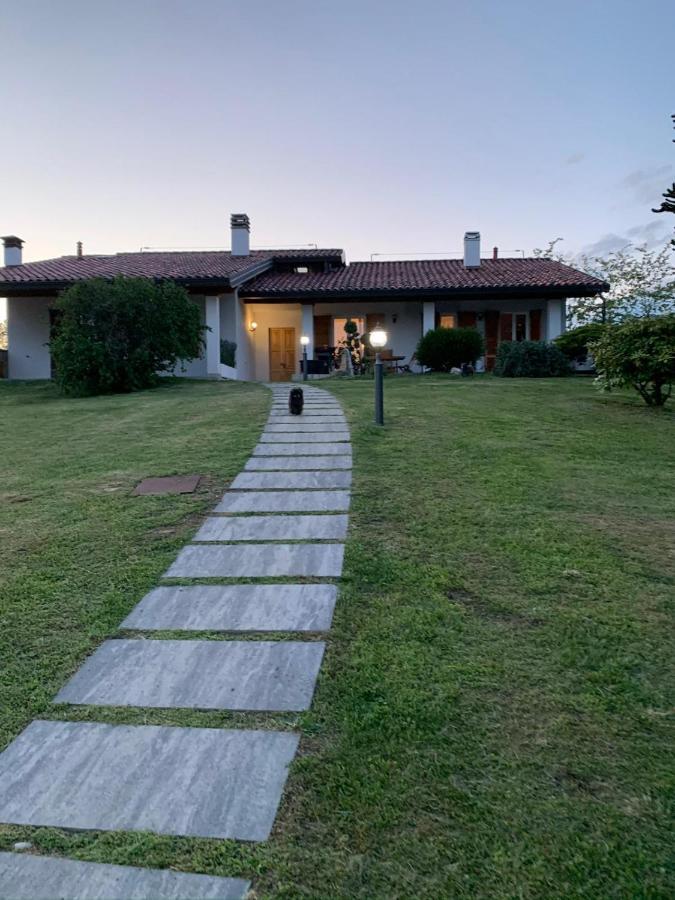 Casa Vacanze Al Capriano Appartamento Lampone Cantello エクステリア 写真