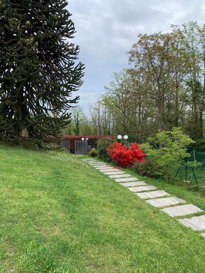 Casa Vacanze Al Capriano Appartamento Lampone Cantello エクステリア 写真